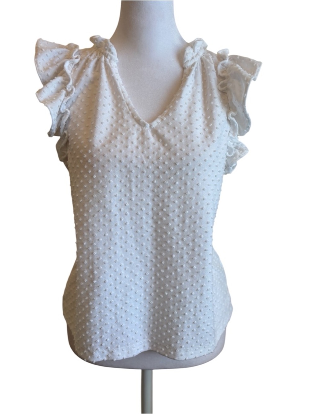 Small J Crew White Clip Dot Flutter Sleeve Top